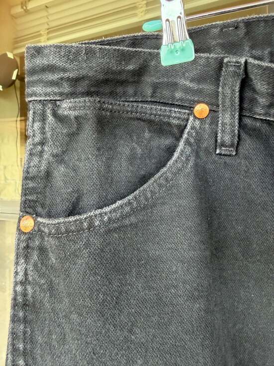 Wrangler Cowboy Cut Original Fit Jeans Black Denim 13MWZWK Men W40 L32 - Picture 6 of 11